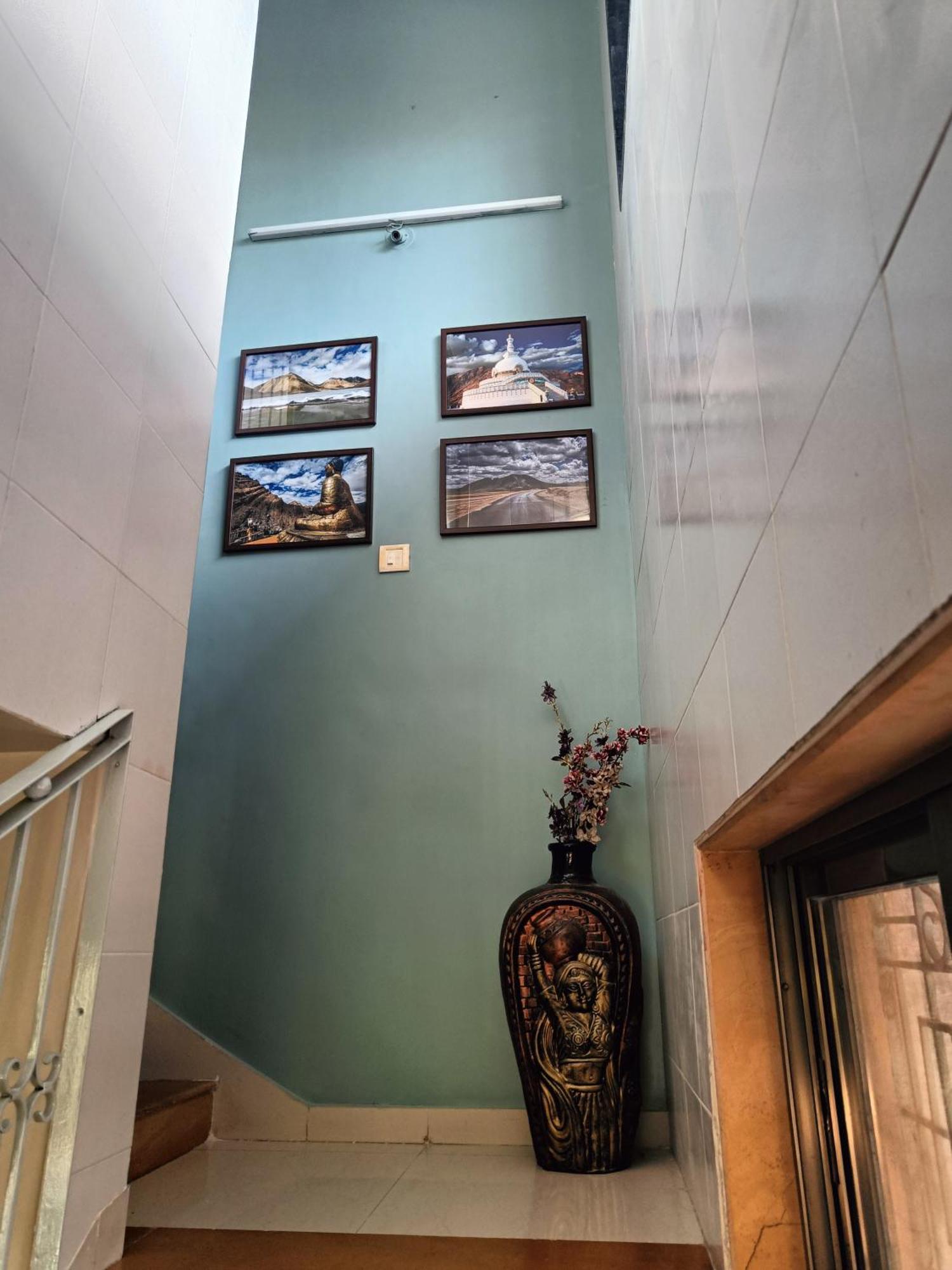 Ladakh House- 3 Bhk Ladakh Themed Villa Near Matheran Нерал Екстериор снимка